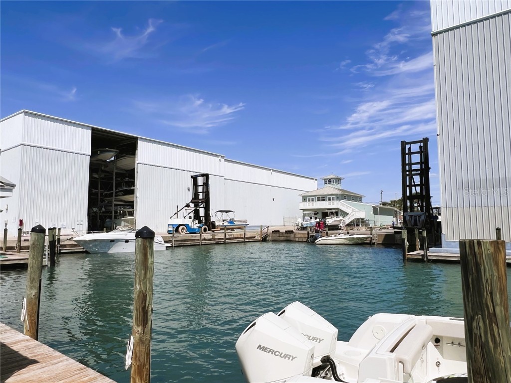 100 Circuit Road #N82 Nokomis FL 34275 D6144666 image14