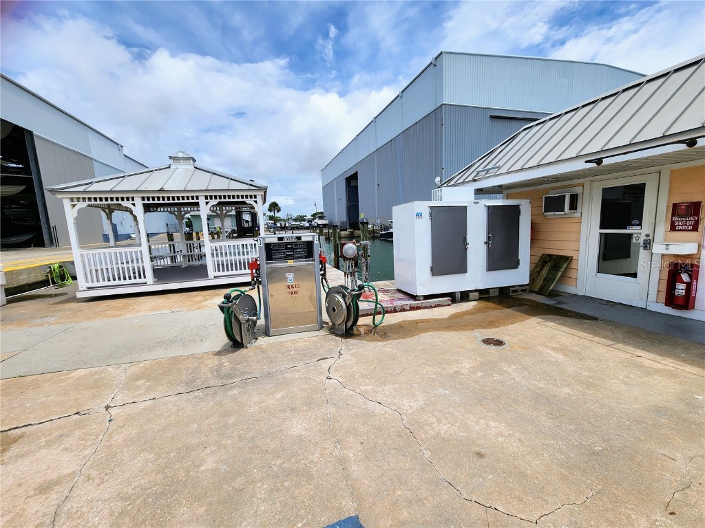 100 Circuit Road #S35 Nokomis FL 34275 - INTRACOASTAL WATERWAY-ICW N6140037 image14