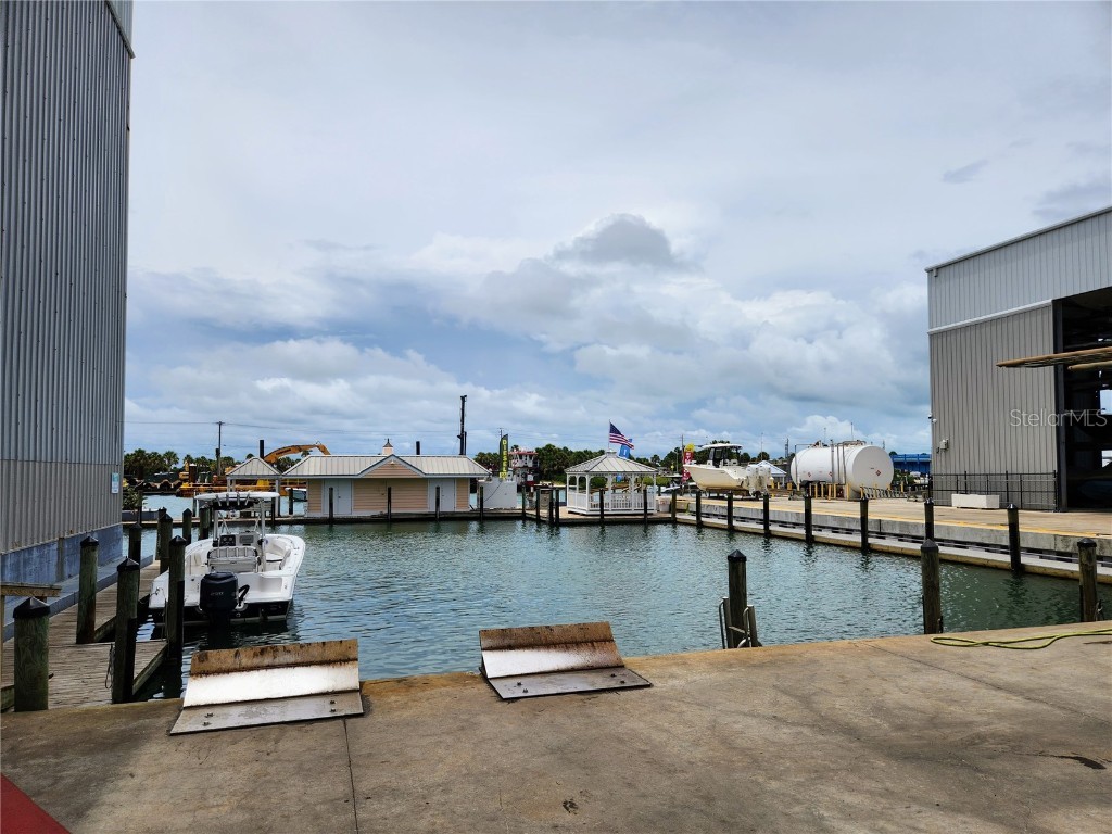 100 Circuit Road #S35 Nokomis FL 34275 - INTRACOASTAL WATERWAY-ICW N6140037 image21