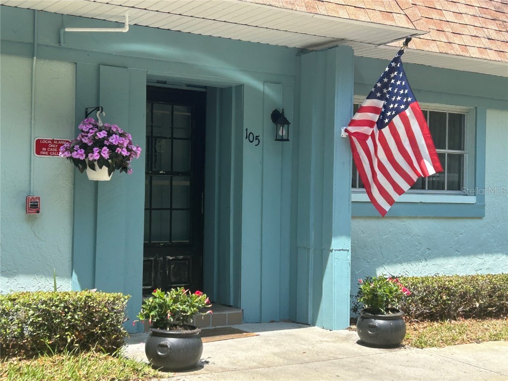 100 Clyde Lane #105 Dunedin FL 34698 U8197669 image1