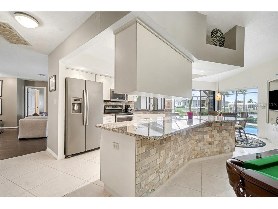 100 Colony Point Drive Punta Gorda FL 33950 C7518782 image14