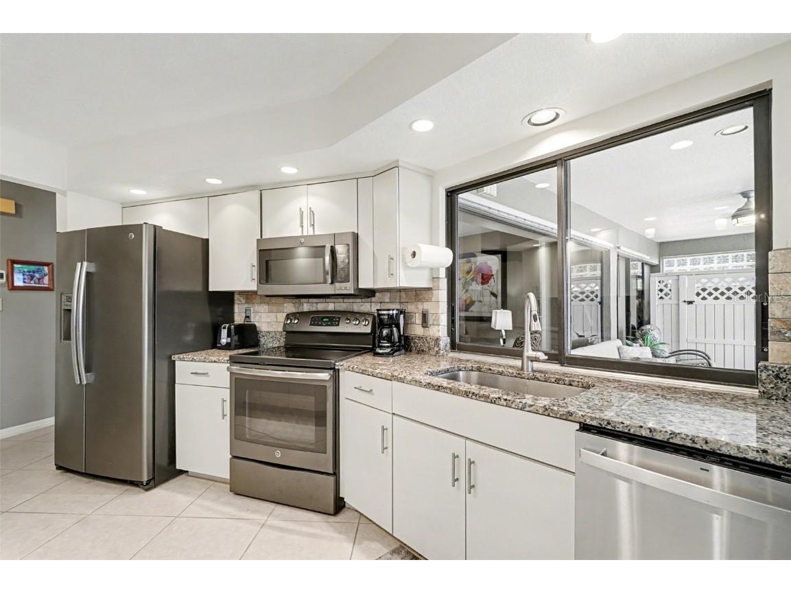 100 Colony Point Drive Punta Gorda FL 33950 C7518782 image16