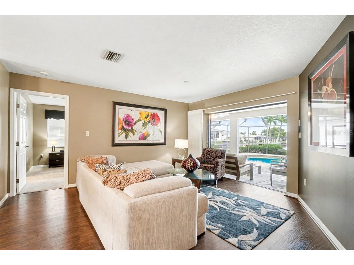 100 Colony Point Drive Punta Gorda FL 33950 C7518782 image5