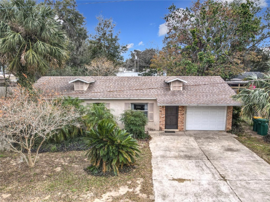100 E Golf Links Avenue Eustis FL 32726 G5091137 image1