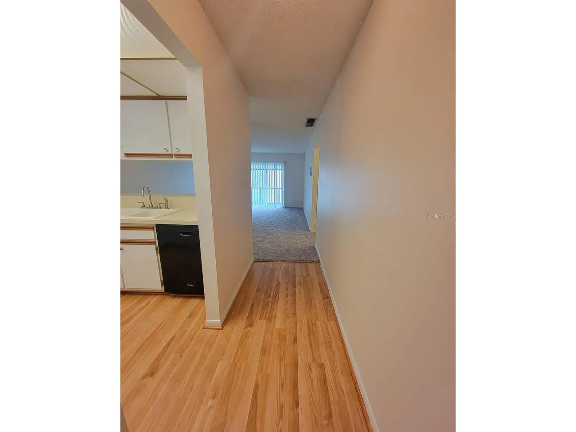 100 E Kentucky Ave #103D Deland FL 32724 V4950084 image3
