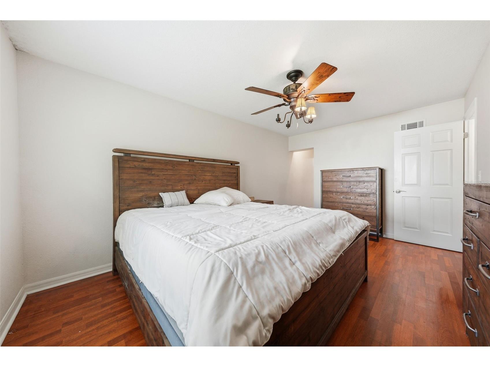 100 E Oak Terrace Drive #B2 Leesburg FL 34748 G5111595 image11
