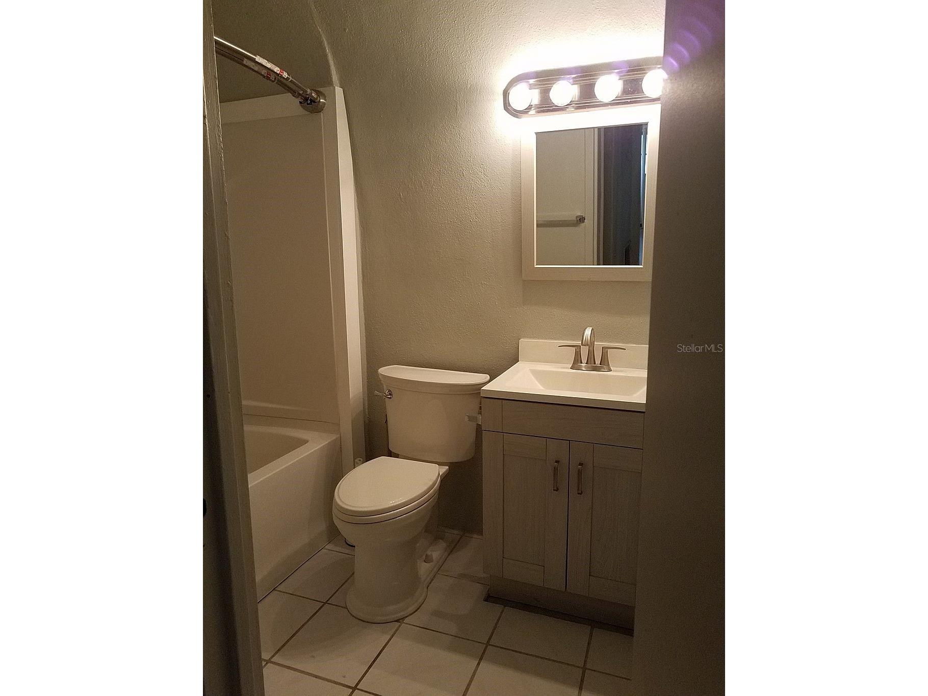 100 E Shell Point Road Ruskin FL 33570 TB8485013 image25