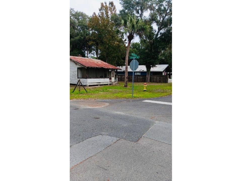 100 E Washington Street Interlachen FL 32148 V4939021 image1