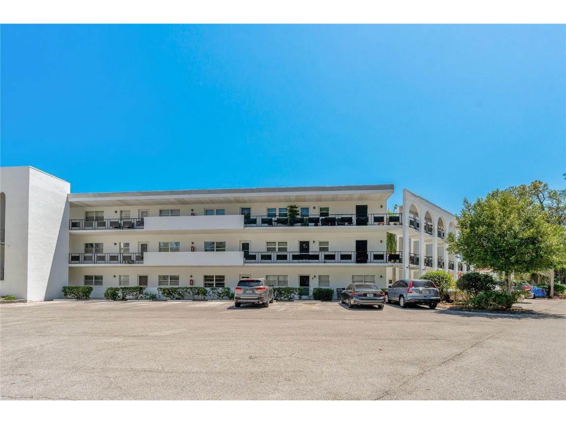 100 El Camino Dr #309 Winter Haven FL 33884 P4937234 image3