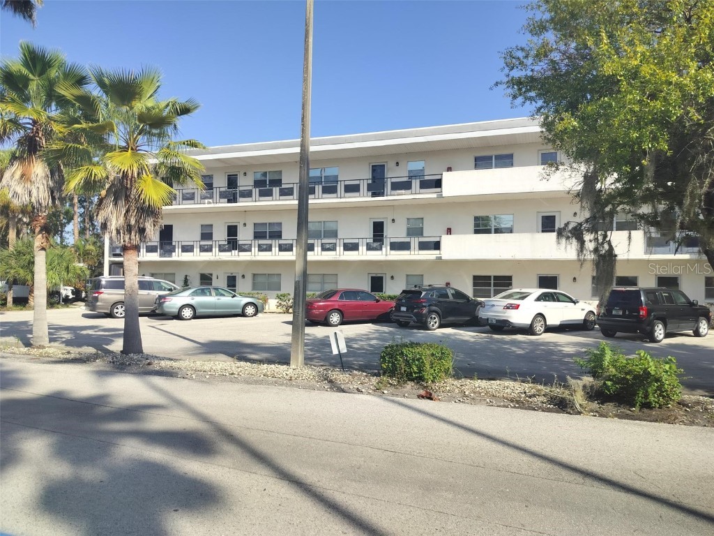 100 El Camino Drive #111 Winter Haven FL 33884 T3470610 image1