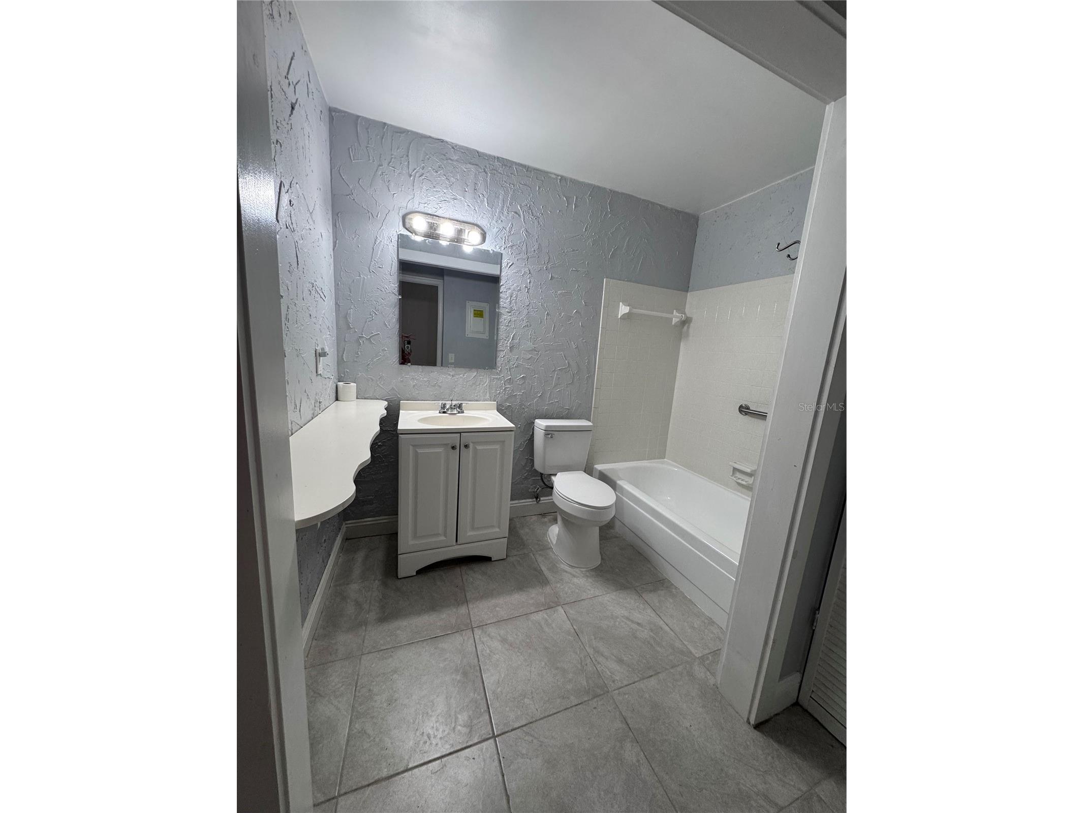 100 El Camino Drive #111 Winter Haven FL 33884 S5141094 image11