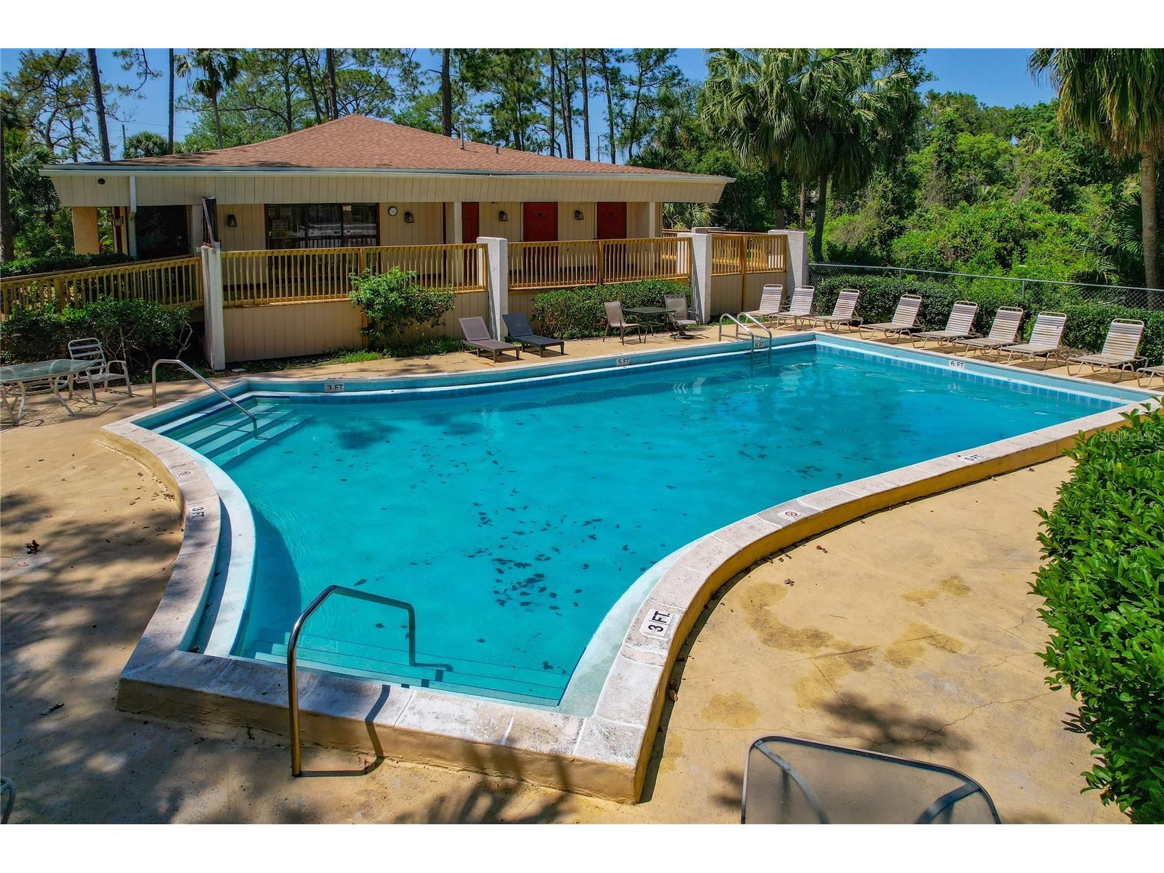 100 El Camino Drive #309 Winter Haven FL 33884 P4938609 image32