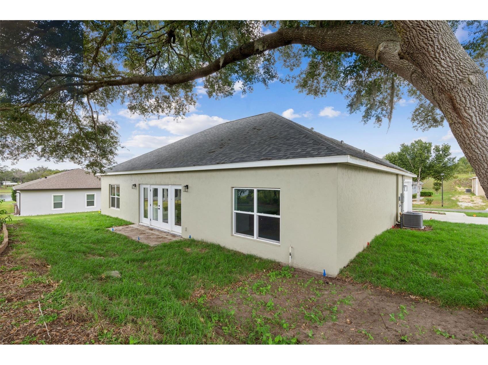 100 Fairway Circle Umatilla FL 32784 O6404331 image6