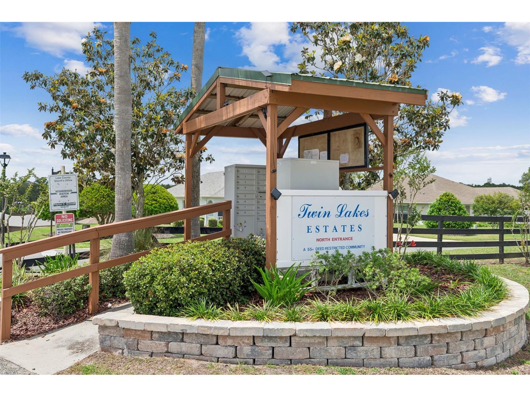100 Fairway Circle Umatilla FL 32784 O6404331 image7