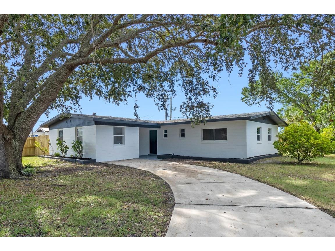 100 Fern Avenue Titusville FL 32796 O6256965 image1