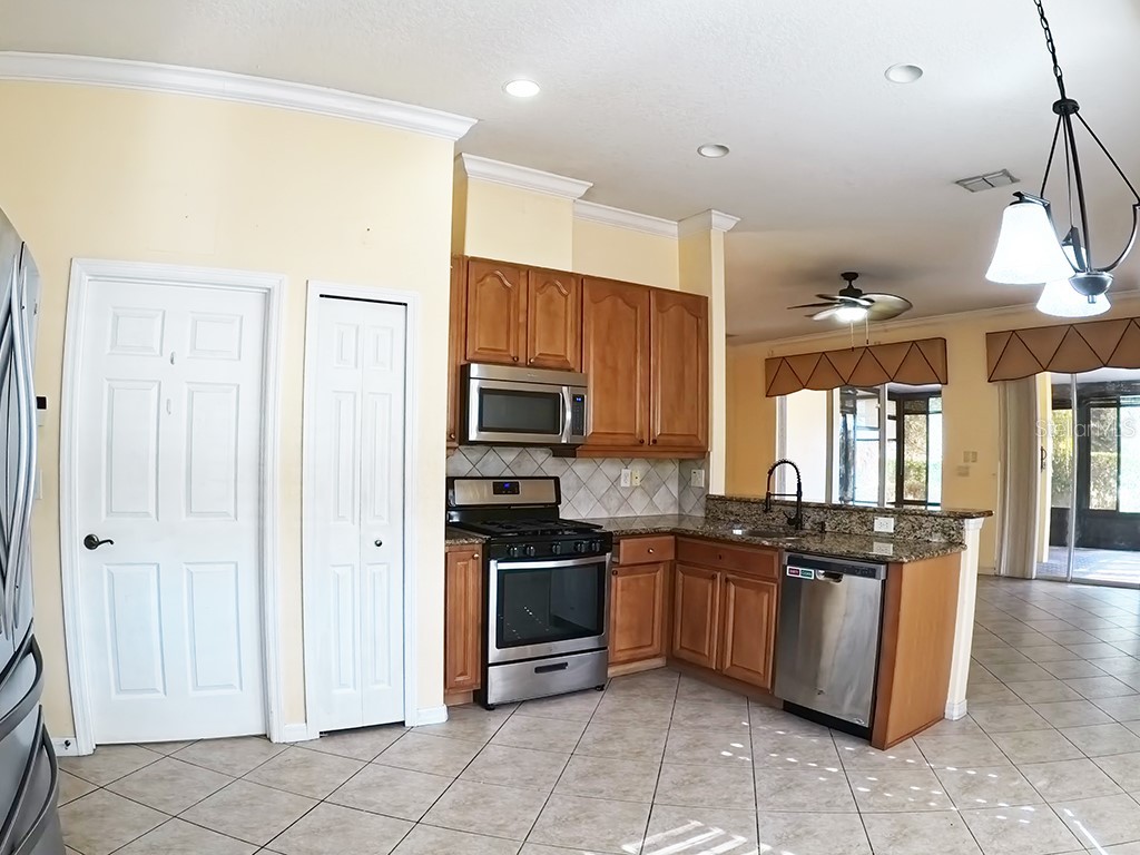 100 Flame Vine Way Groveland FL 34736 TB8484133 image16