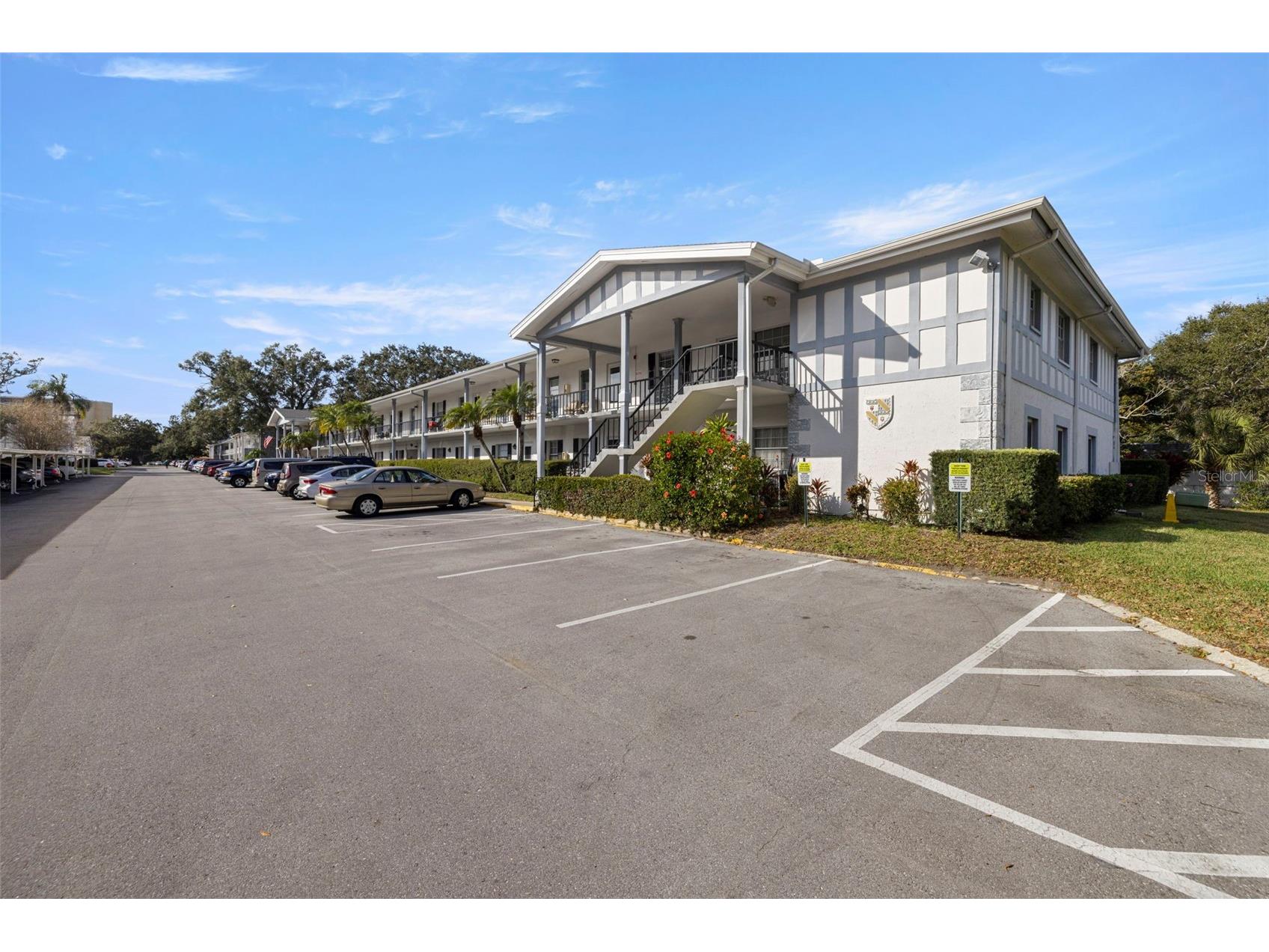 100 Glennes Lane #207 Dunedin FL 34698 TB8466331 image1