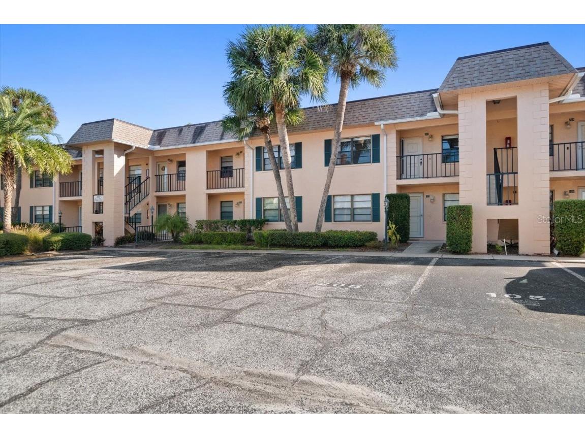 100 Grand Boulevard #205 Tarpon Springs FL 34689 TB8454951 image1