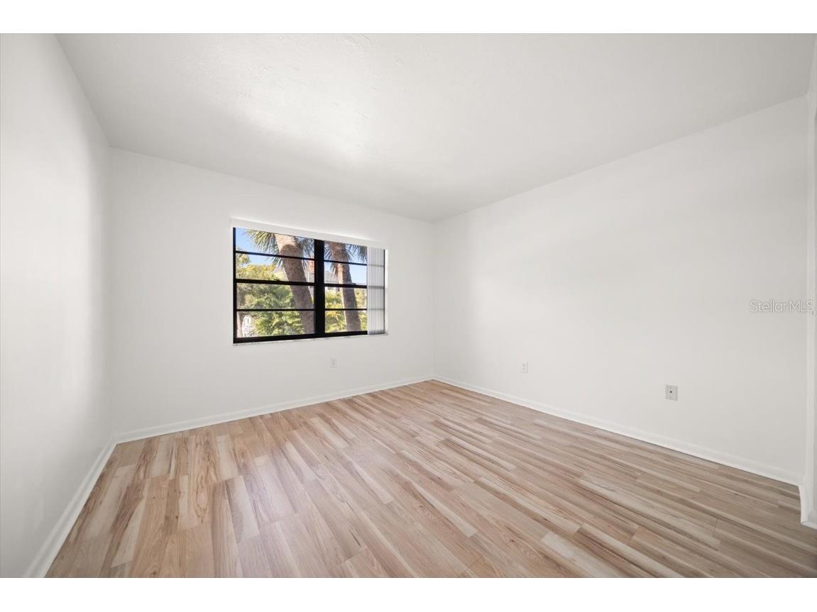 100 Grand Boulevard #205 Tarpon Springs FL 34689 TB8454951 image10