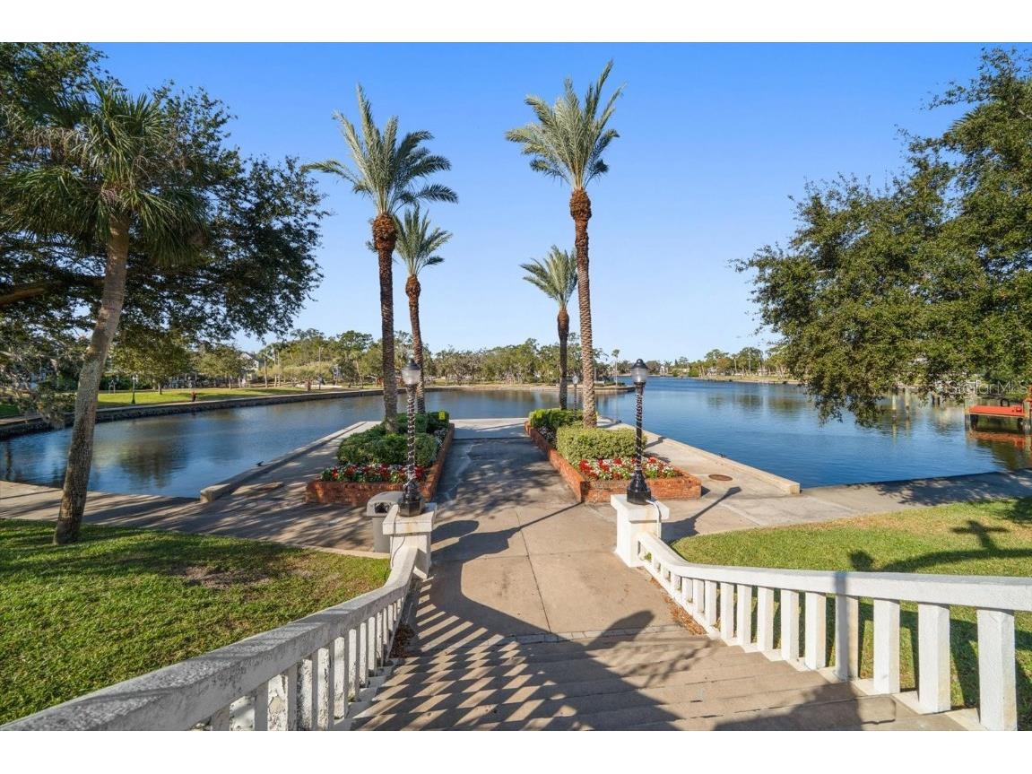 100 Grand Boulevard #205 Tarpon Springs FL 34689 TB8454951 image25
