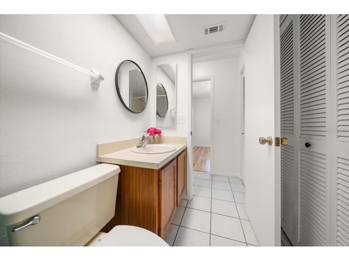 100 Grand Boulevard #205 Tarpon Springs FL 34689 TB8454951 image33