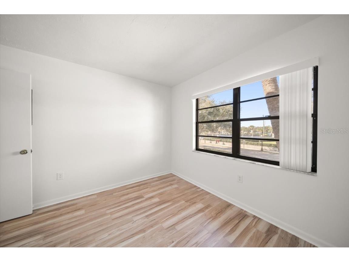 100 Grand Boulevard #205 Tarpon Springs FL 34689 TB8454951 image35