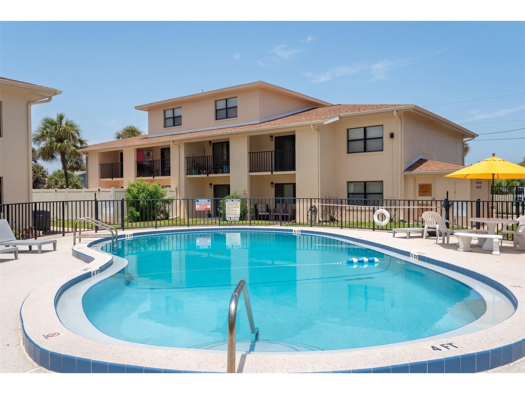 100 Grant Avenue #24 Daytona Beach Shores FL 32118 V4950217 image39