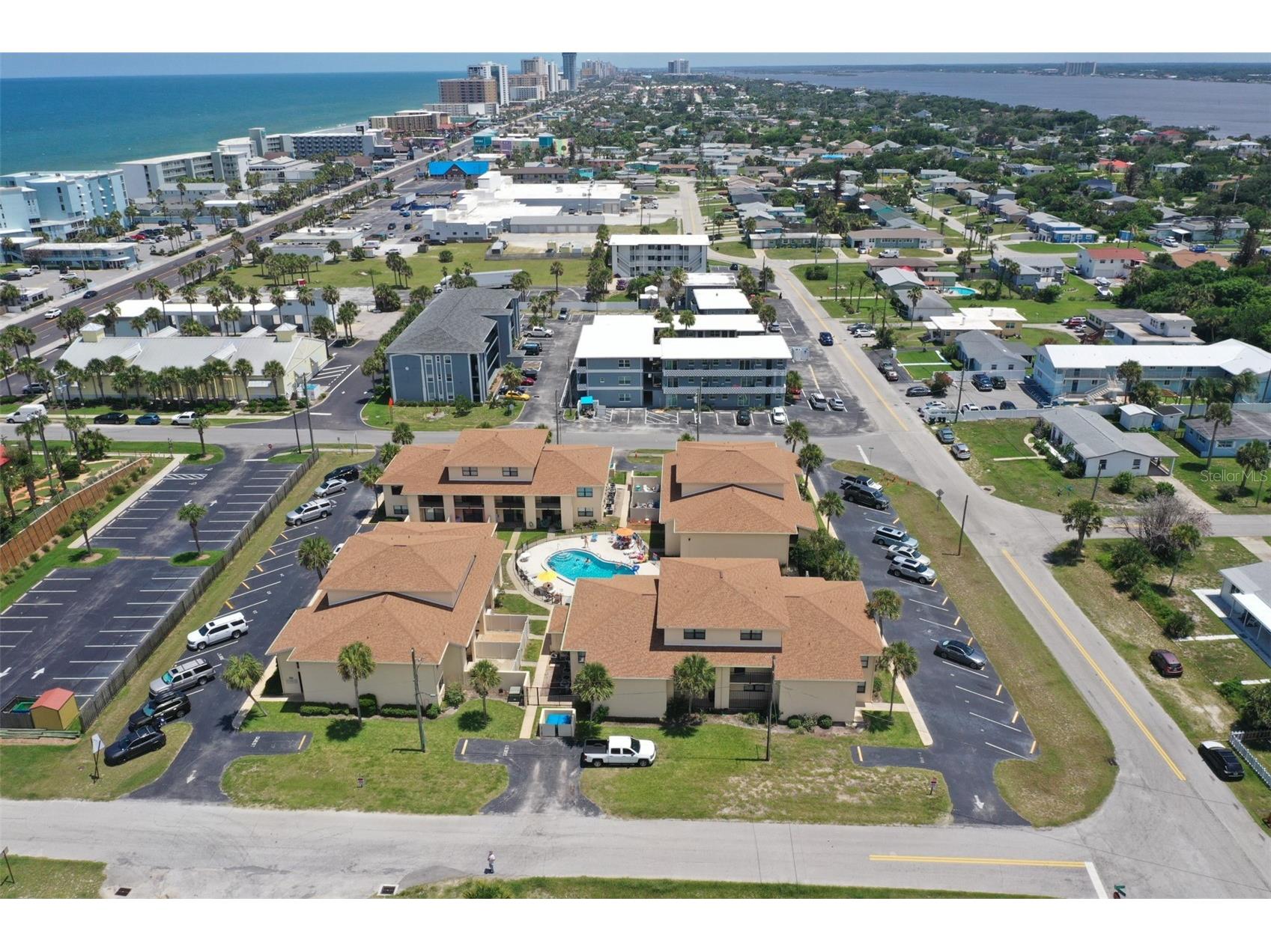 100 Grant Avenue #24 Daytona Beach Shores FL 32118 V4950217 image56