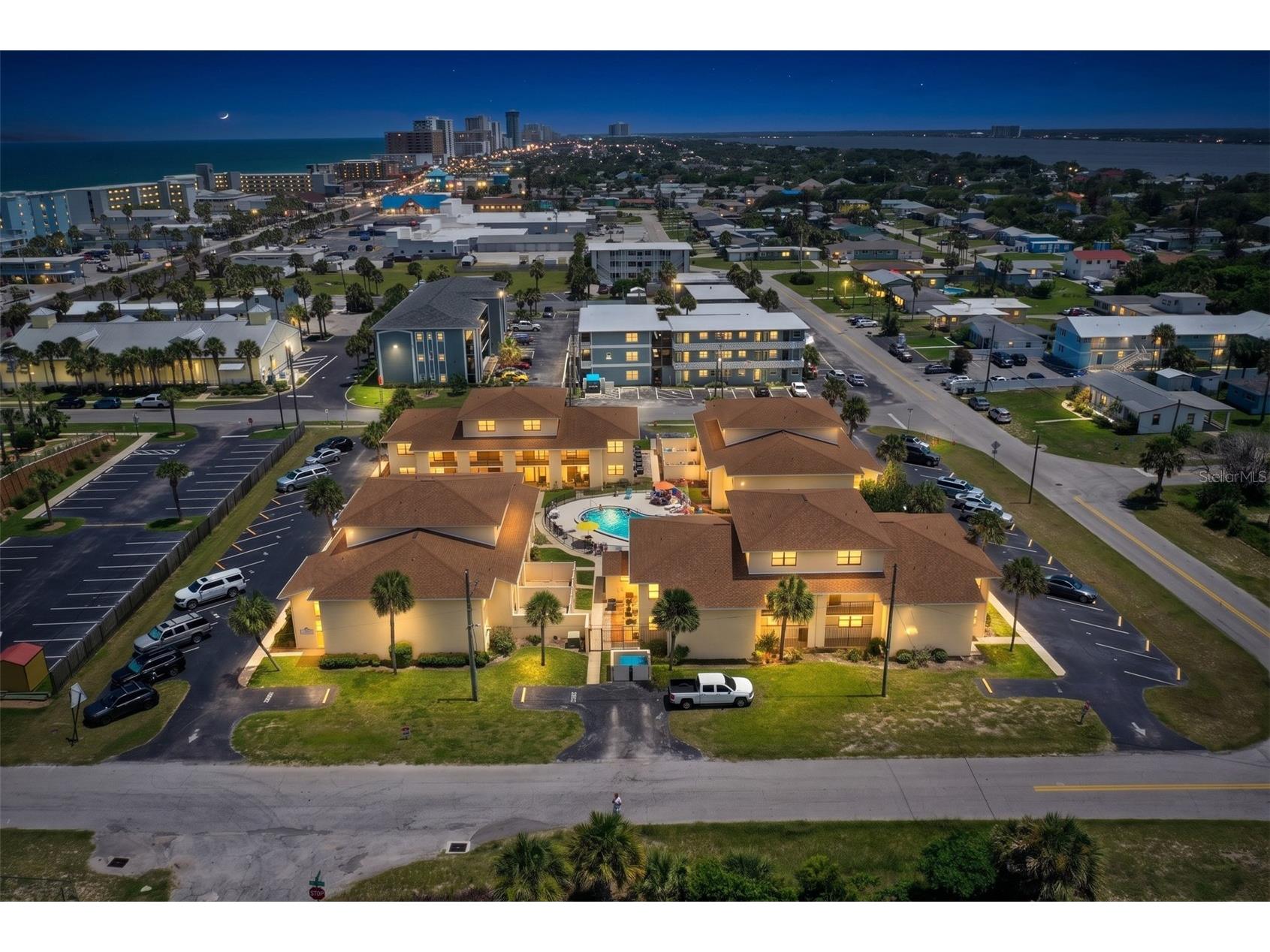 100 Grant Avenue #24 Daytona Beach Shores FL 32118 V4950217 image57