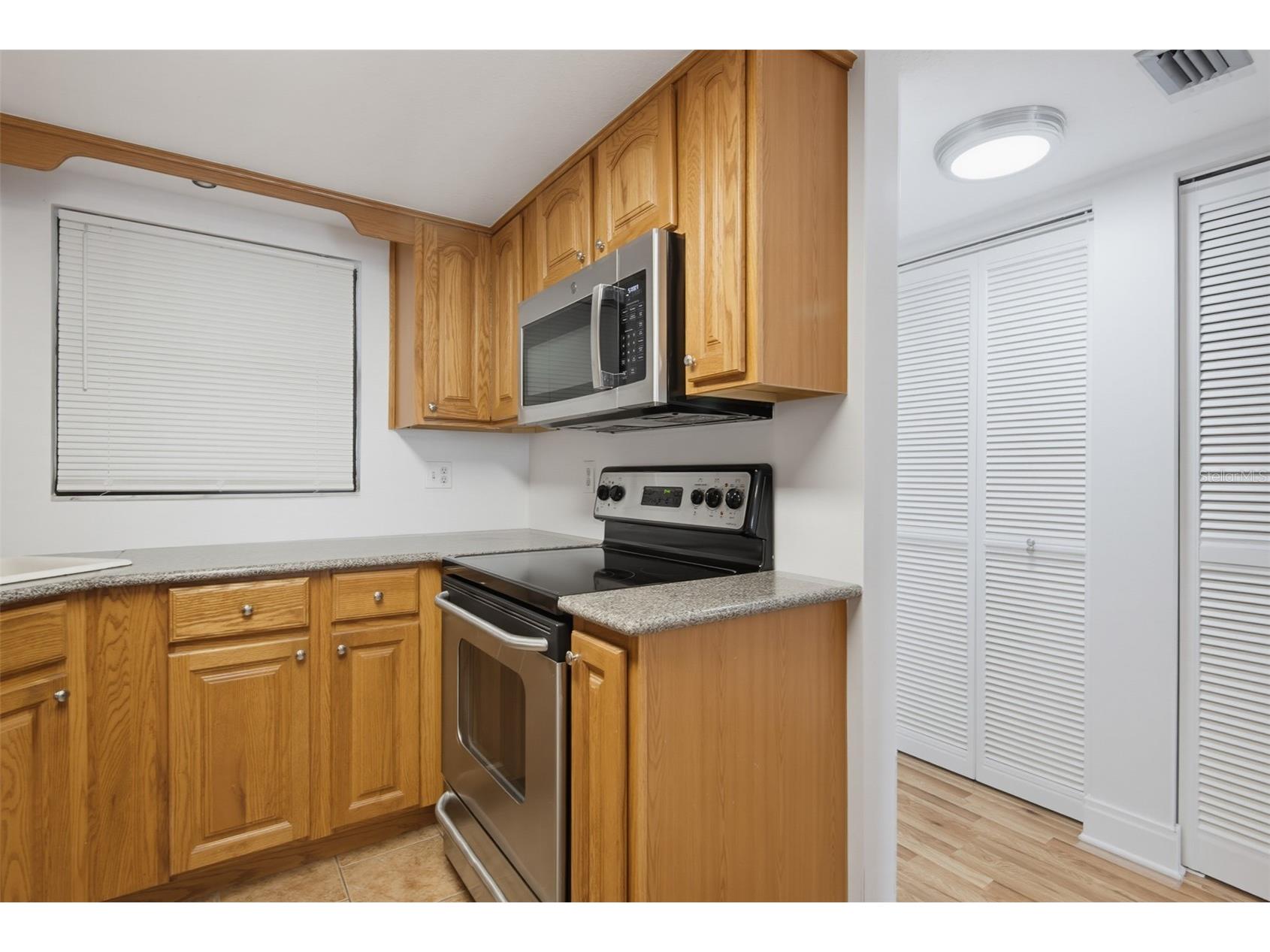 100 Grant Avenue #24 Daytona Beach Shores FL 32118 V4950217 image6