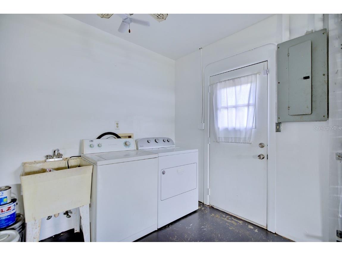 100 Honeysuckle Lane Lake Placid FL 33852 - Grassy L4953271 image17