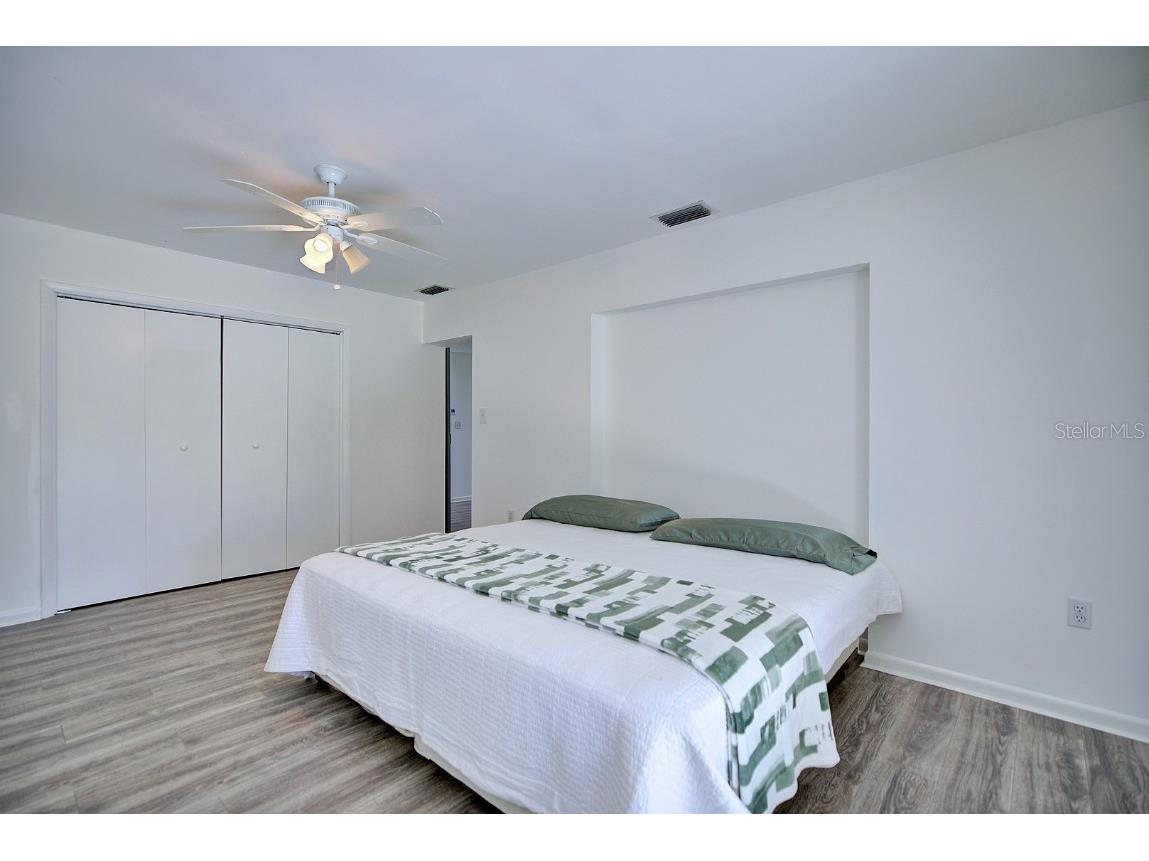 100 Honeysuckle Lane Lake Placid FL 33852 - Grassy L4953271 image24