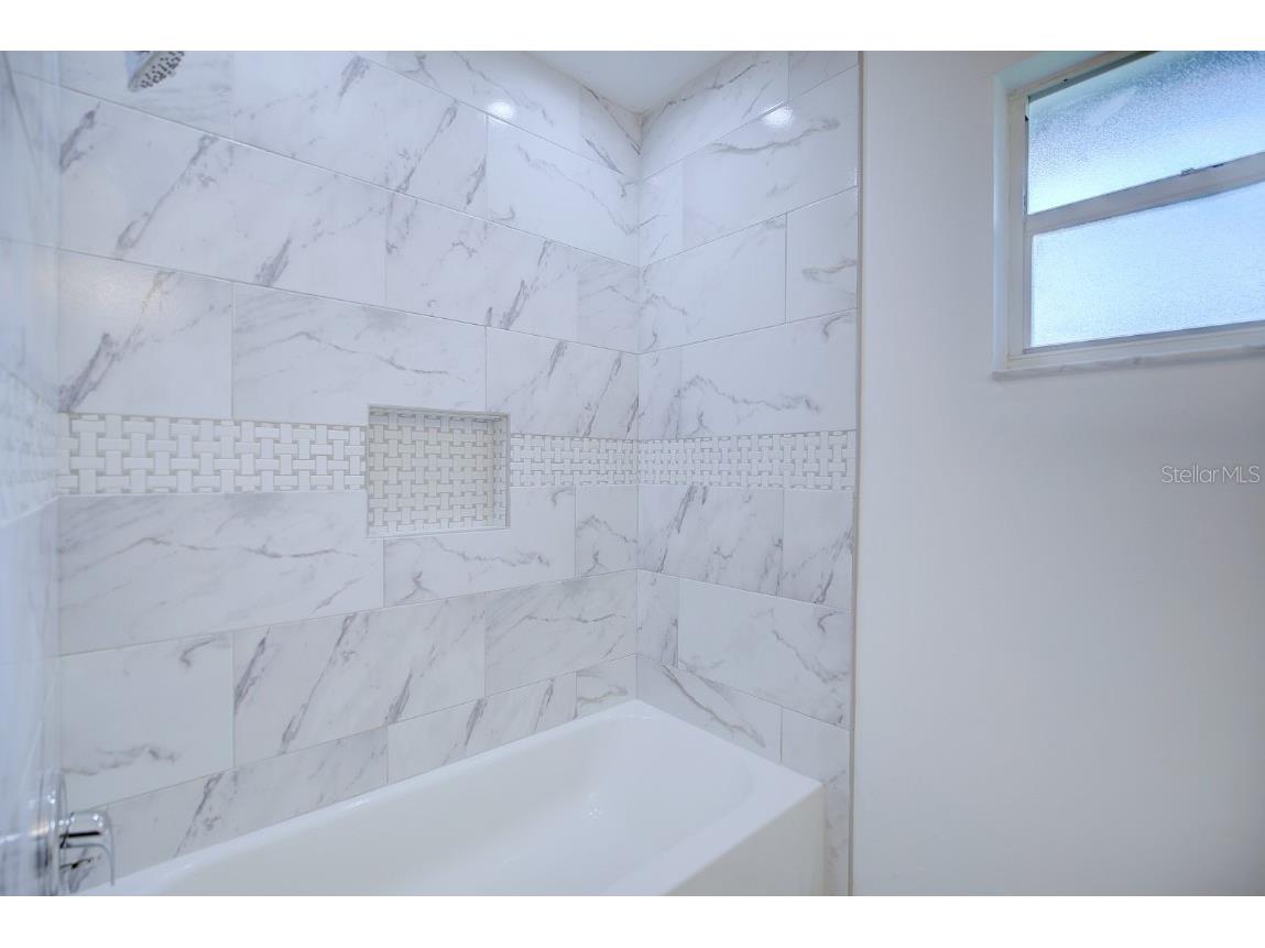 100 Honeysuckle Lane Lake Placid FL 33852 - Grassy L4953271 image30