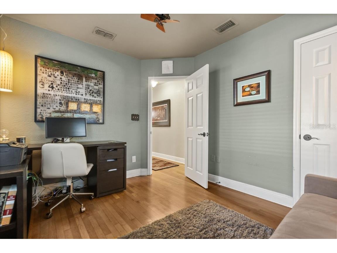 100 Kennison Drive Orlando FL 32801 O6306128 image24