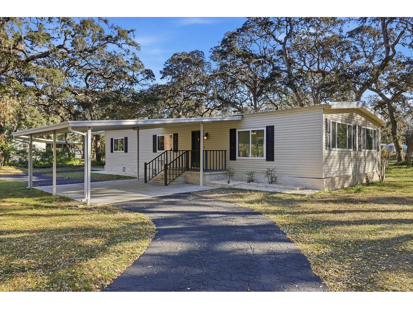 100 Kostka Drive Brooksville FL 34604 TB8470457 image1