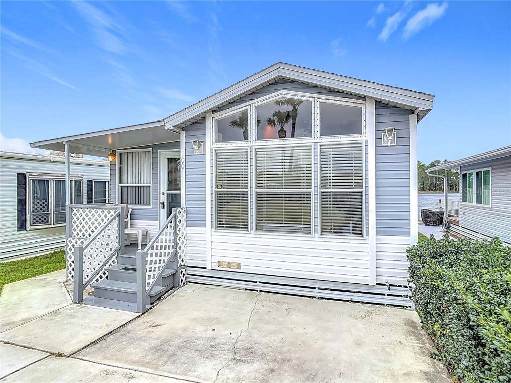 100 Kove Boulevard Osteen FL 32764 - Little Lake O6280677 image1