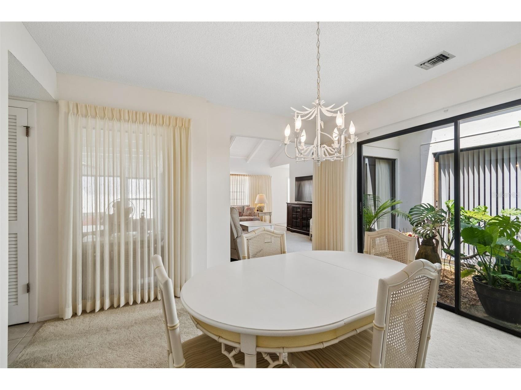 100 Lisa Lane Oldsmar FL 34677 TB8526300 image17