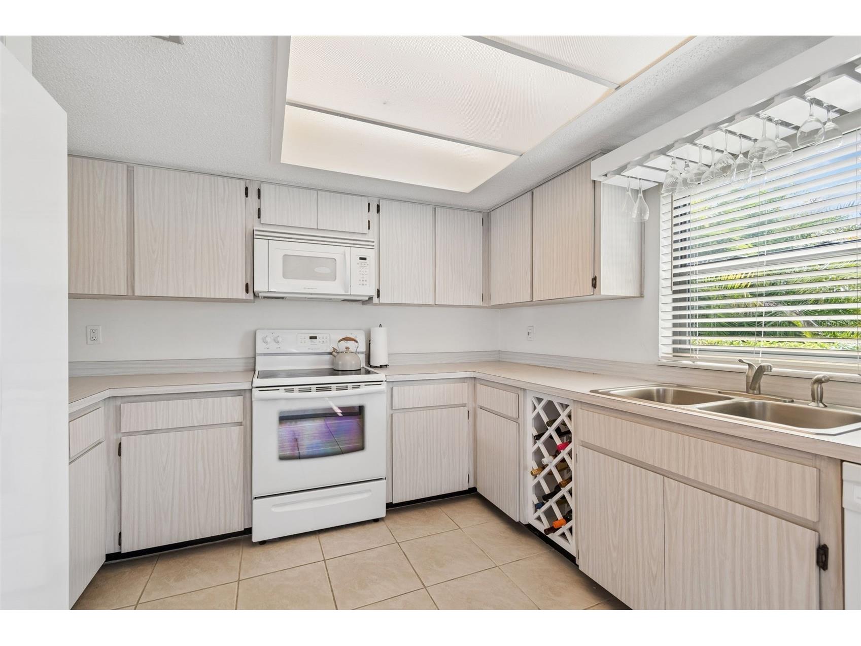 100 Lisa Lane Oldsmar FL 34677 TB8526300 image18