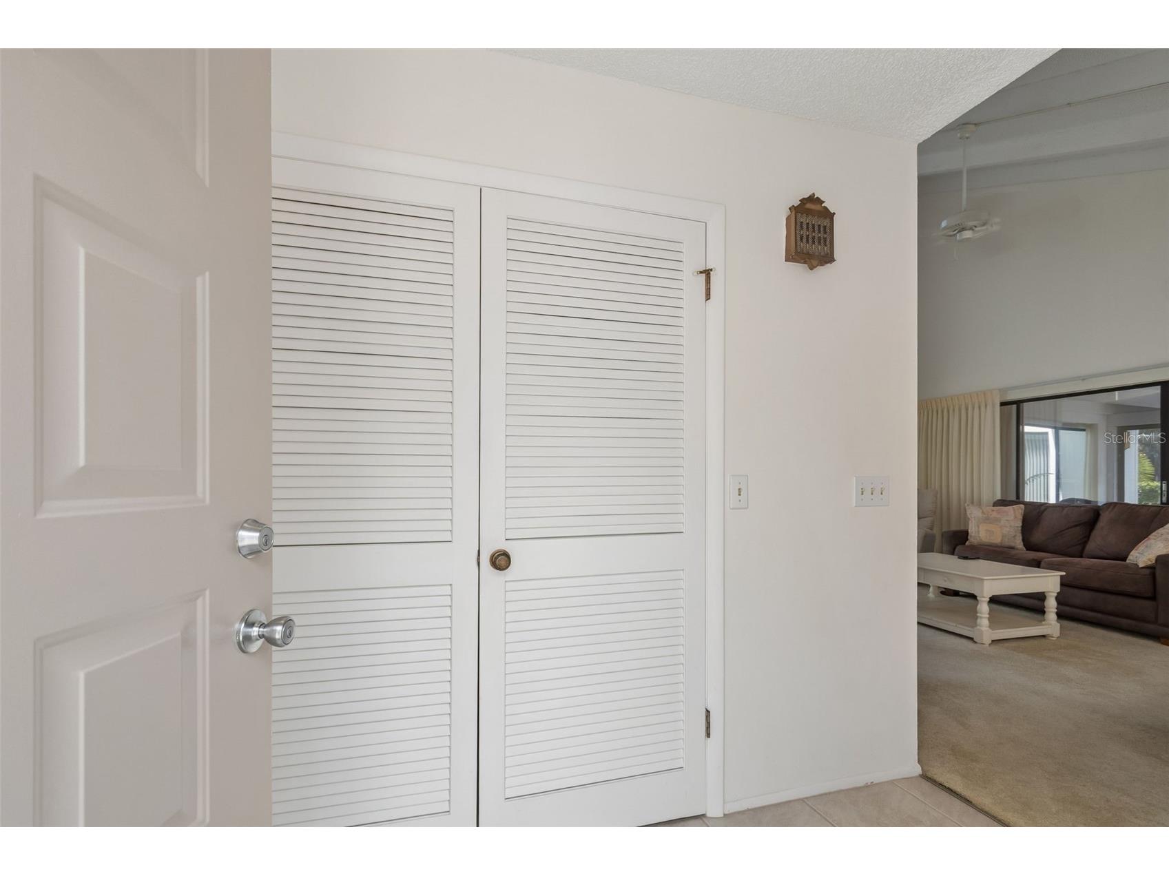 100 Lisa Lane Oldsmar FL 34677 TB8526300 image9