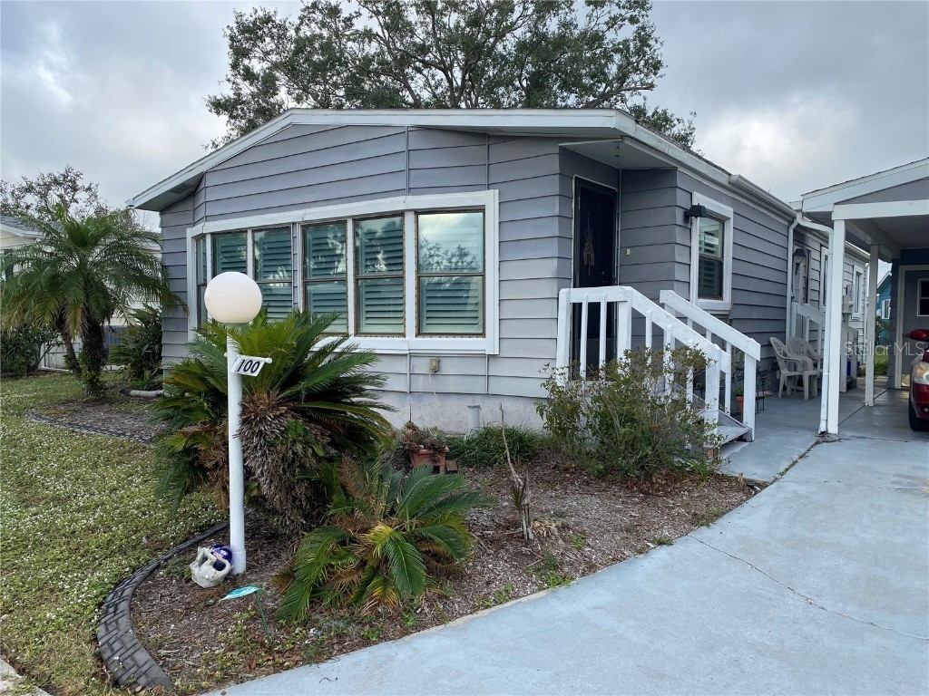 100 Meadow Circle Ellenton FL 34222 A4634415 image1