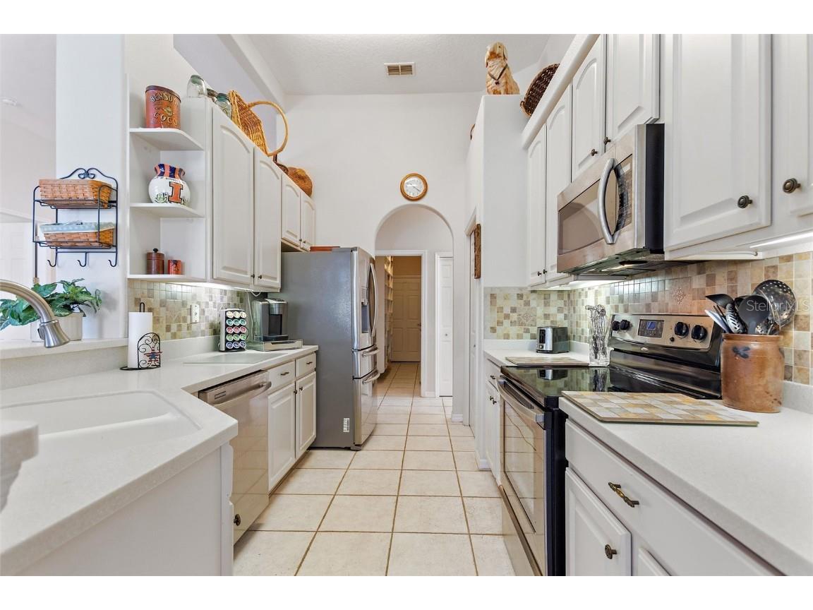 100 Moss Ln Davenport FL 33837 S5101667 image3