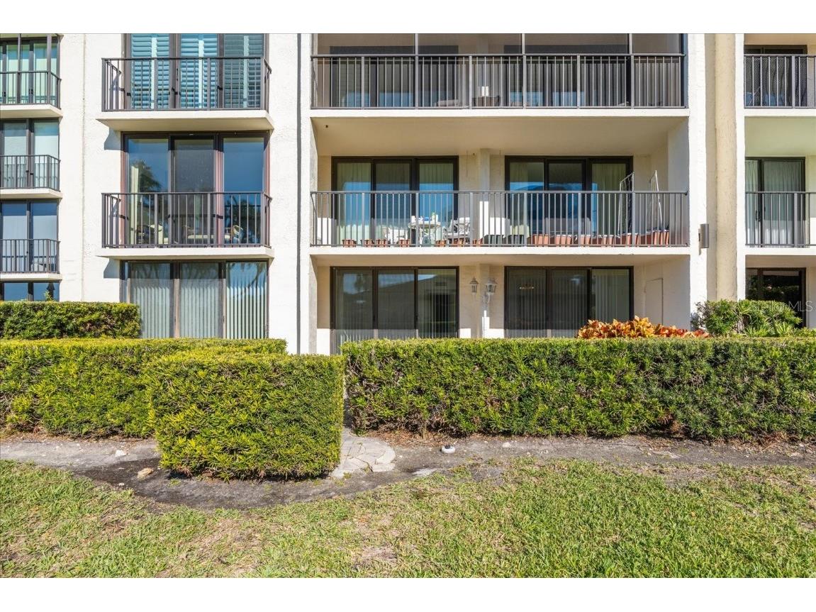 100 Oakmont Lane #101 Belleair FL 33756 TB8448707 image26