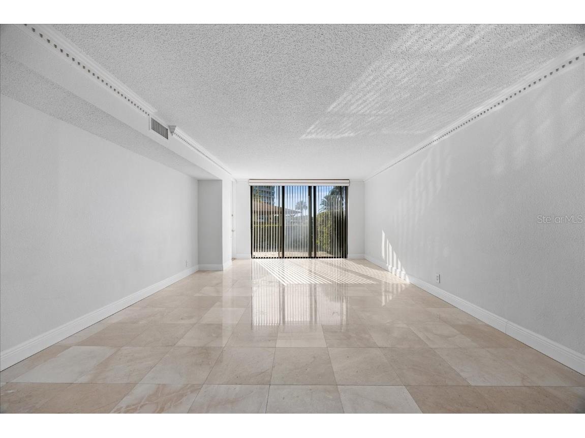 100 Oakmont Lane #101 Belleair FL 33756 TB8448707 image5