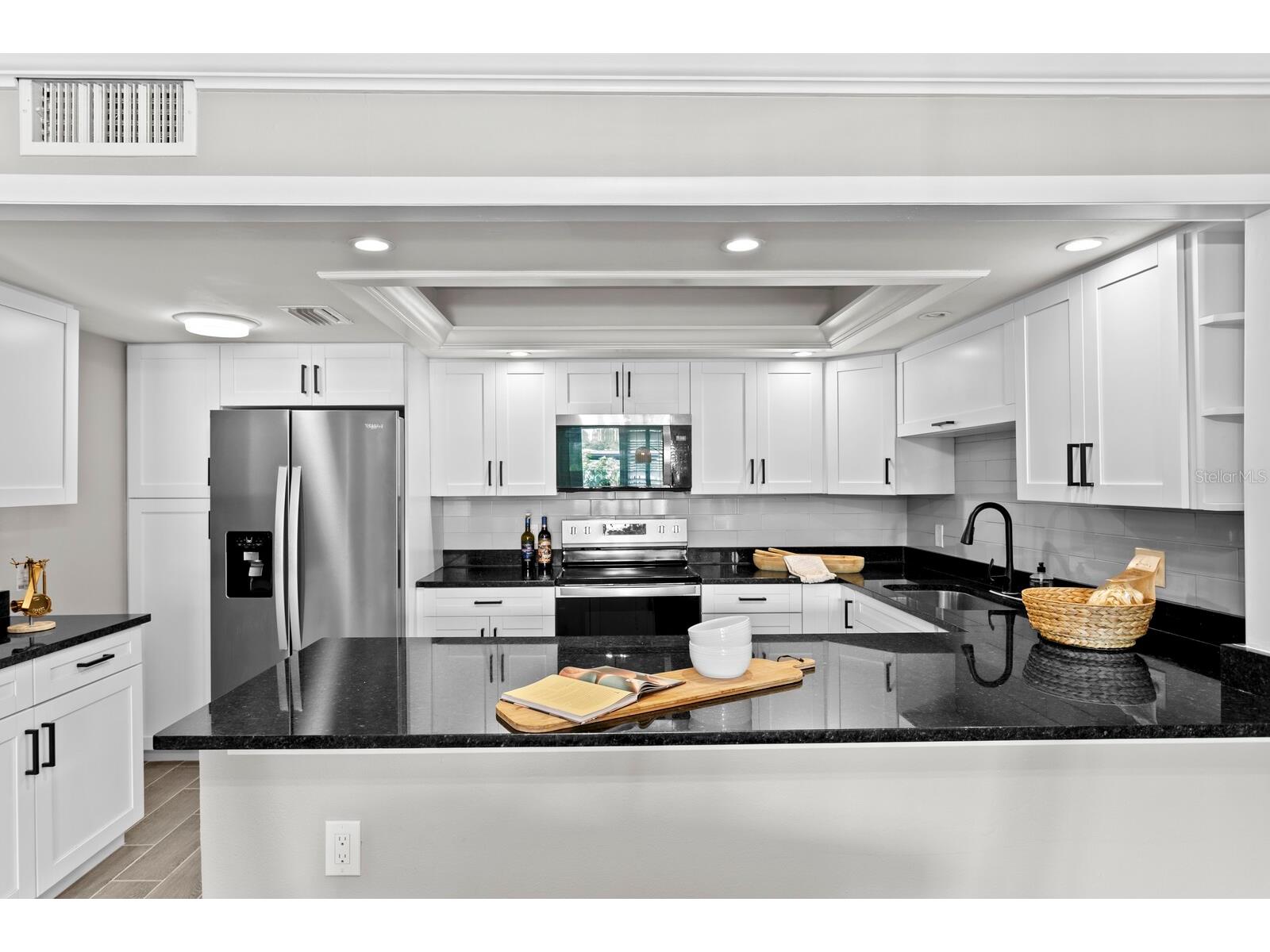 100 Oakmont Lane #105 Belleair FL 33756 TB8491539 image4