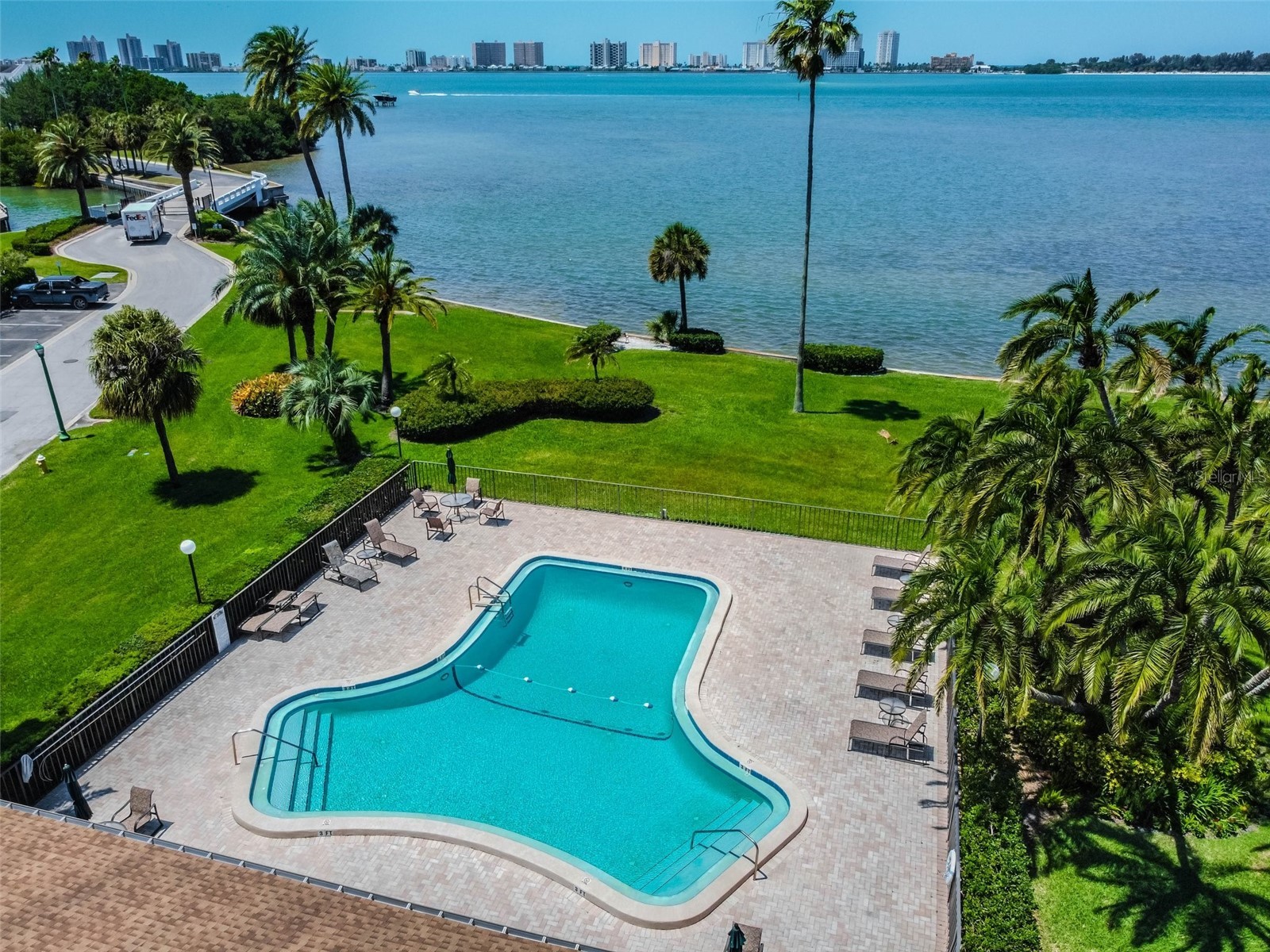 100 Oakmont Lane #106 Belleair FL 33756 TB8478782 image57