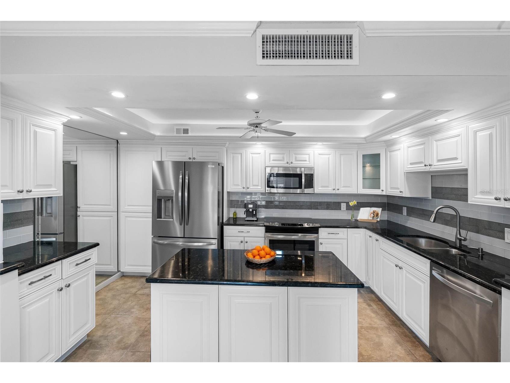 100 Oakmont Lane #301 Belleair FL 33756 - INTRACOASTAL TB8452325 image12