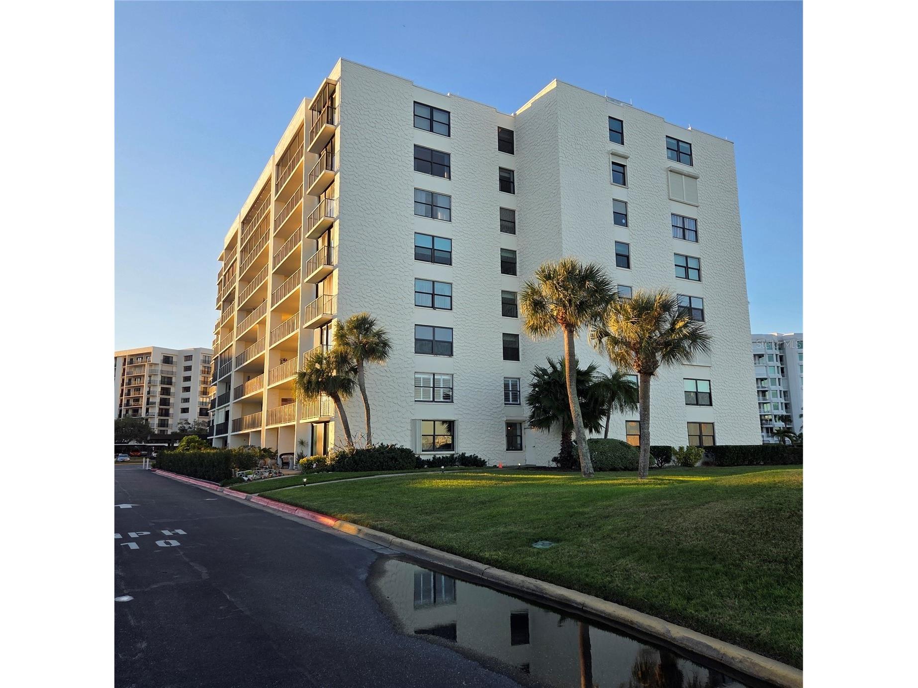 100 Oakmont Lane #305 Belleair FL 33756 TB8465762 image33