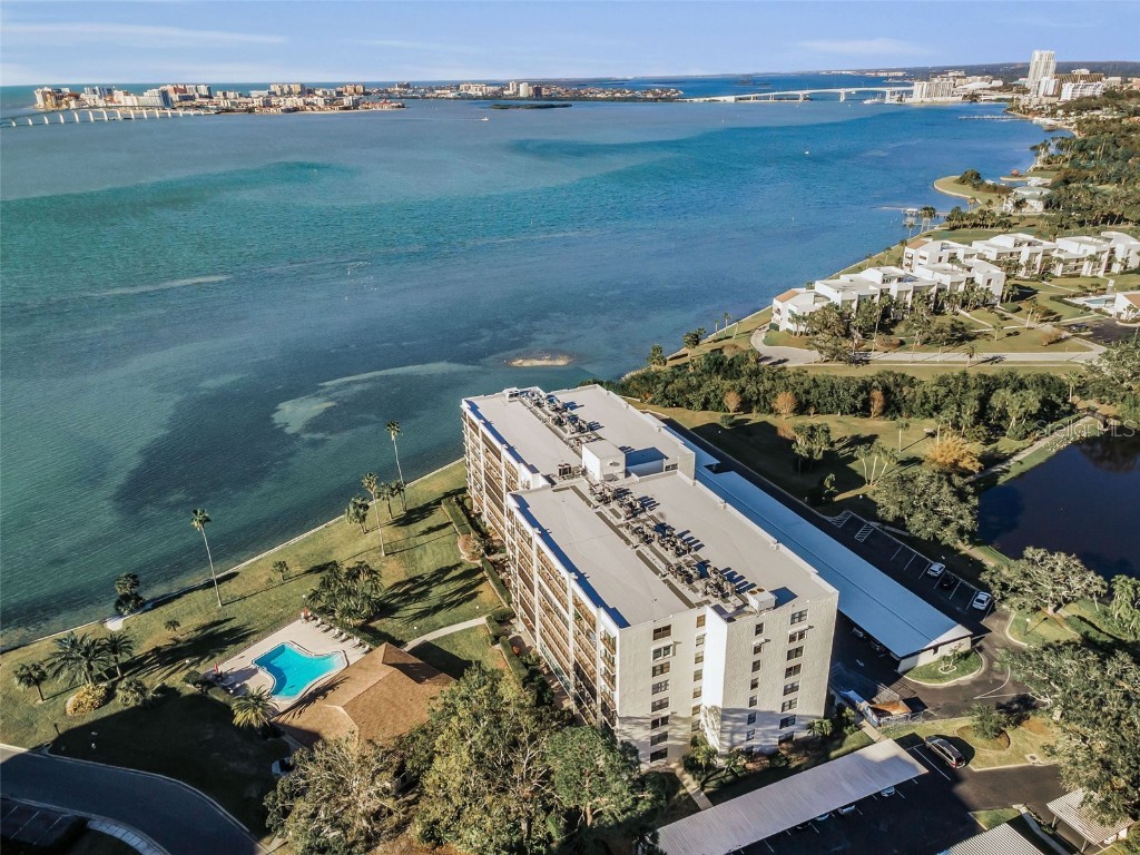 100 Oakmont Lane #307 Belleair FL 33756 - INTRACOASTAL WATERWAY TB8425137 image1