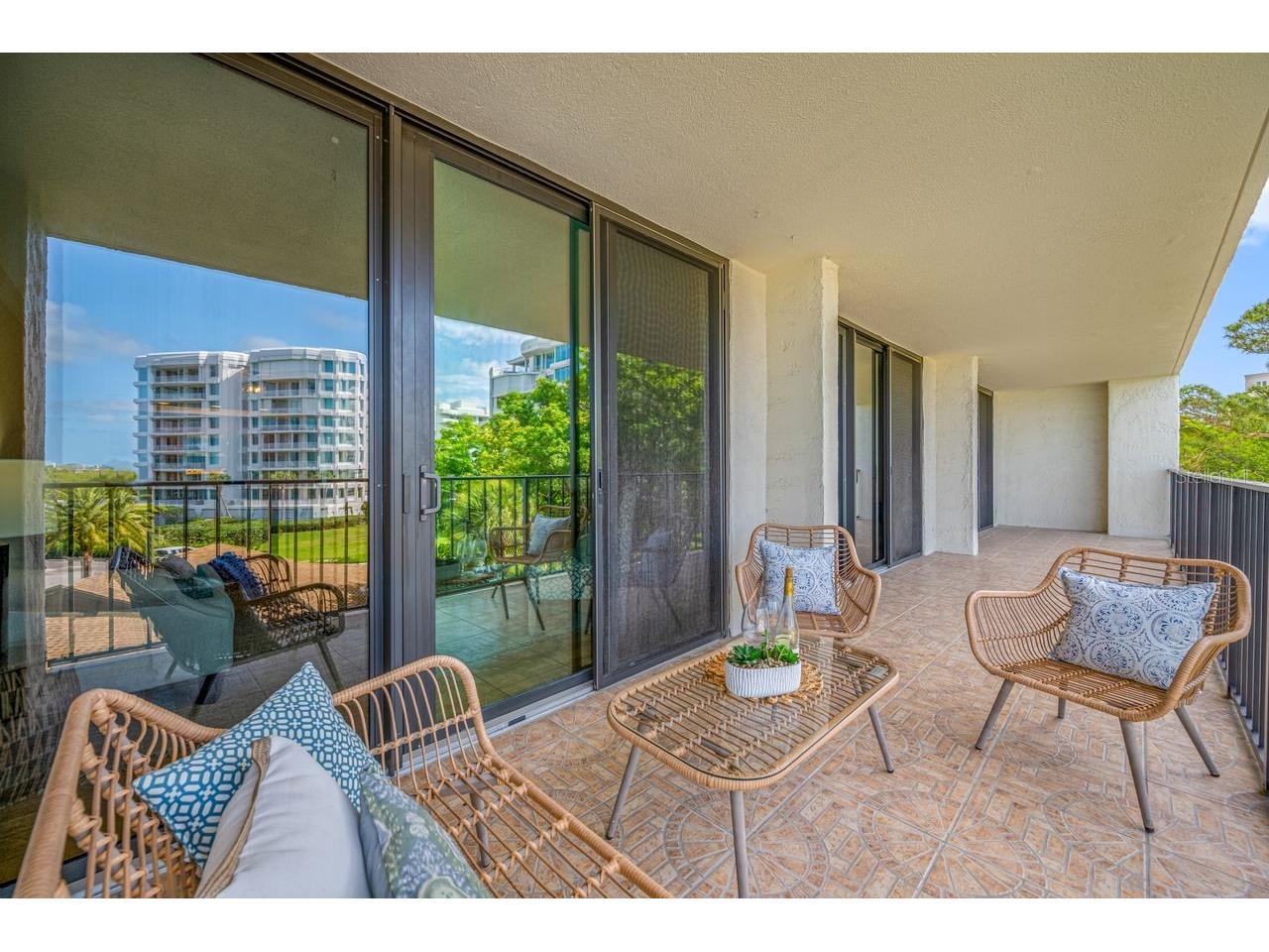 100 Oakmont Lane #402 Belleair FL 33756 TB8491904 image26
