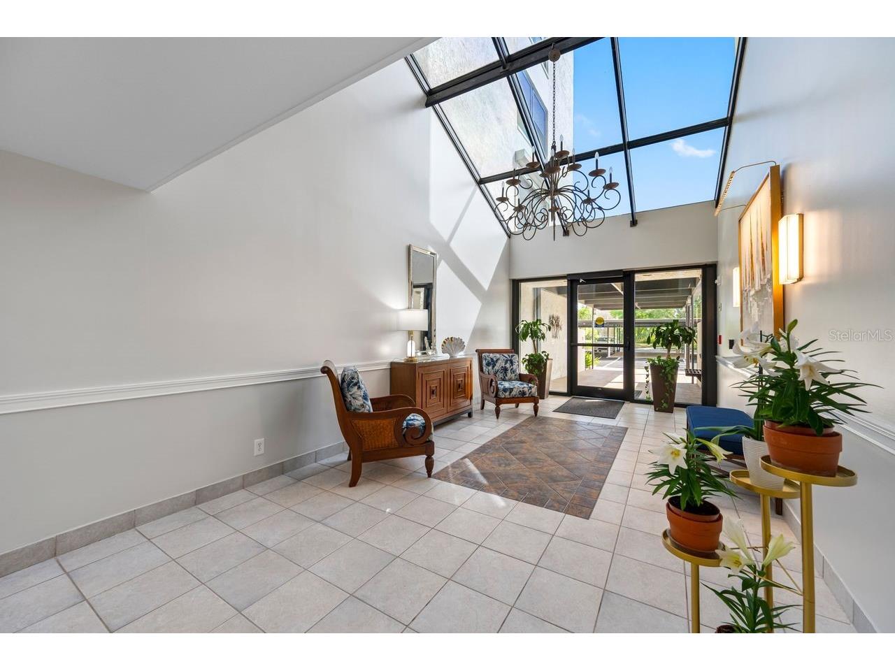 100 Oakmont Lane #402 Belleair FL 33756 TB8491904 image5